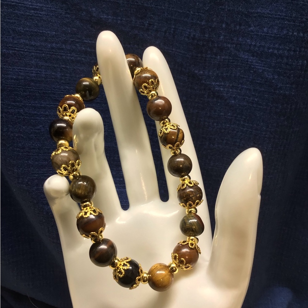 Elegant Gold and Tigers eye Beaded Bracelet - Picture 1 of 1